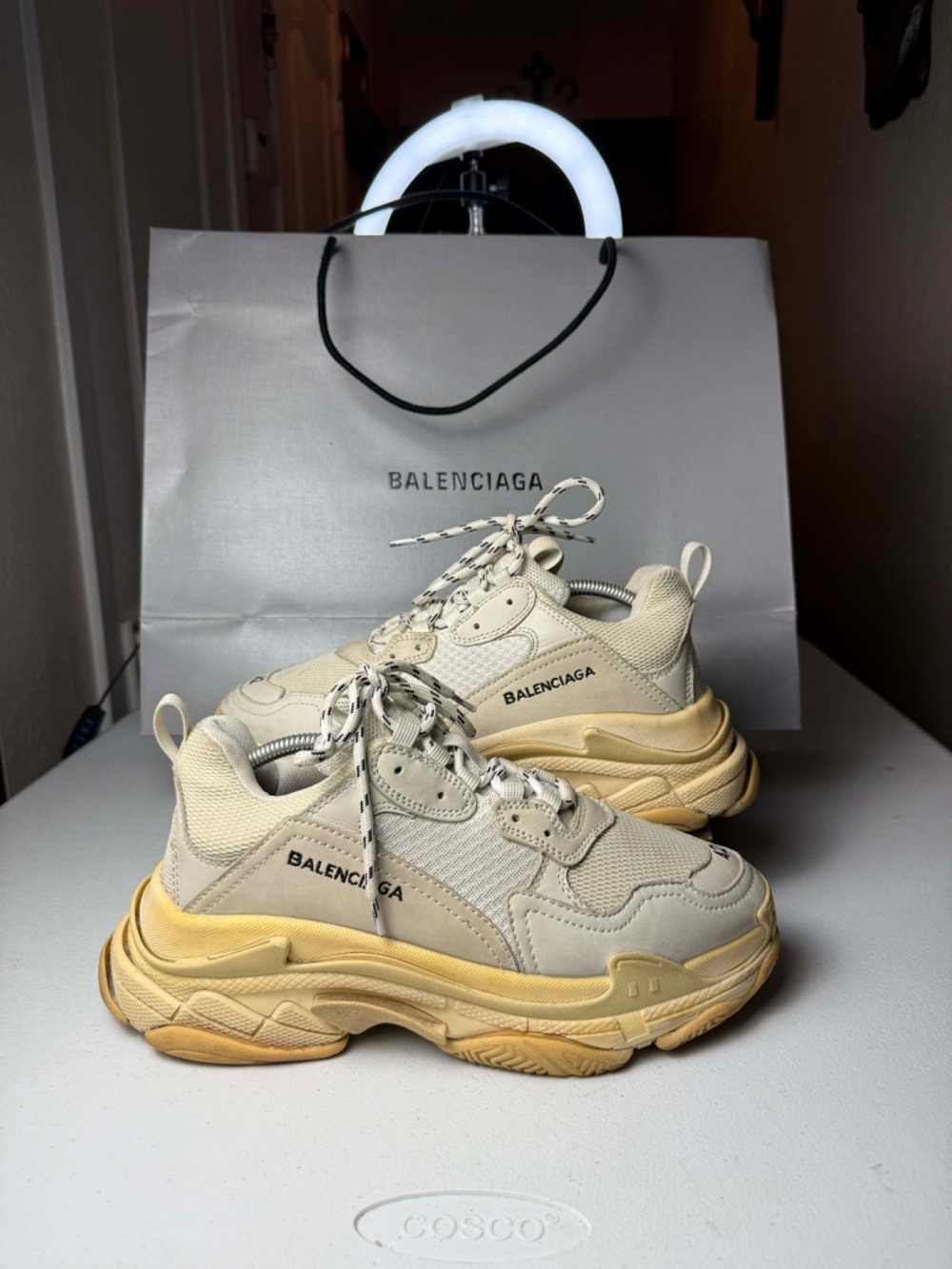 BALENCIAGA TRIPPLE S SNEAKERS WHITE 42 (9 US) IN EXCELLENT CONDITION!! - Picture 1 of 13
